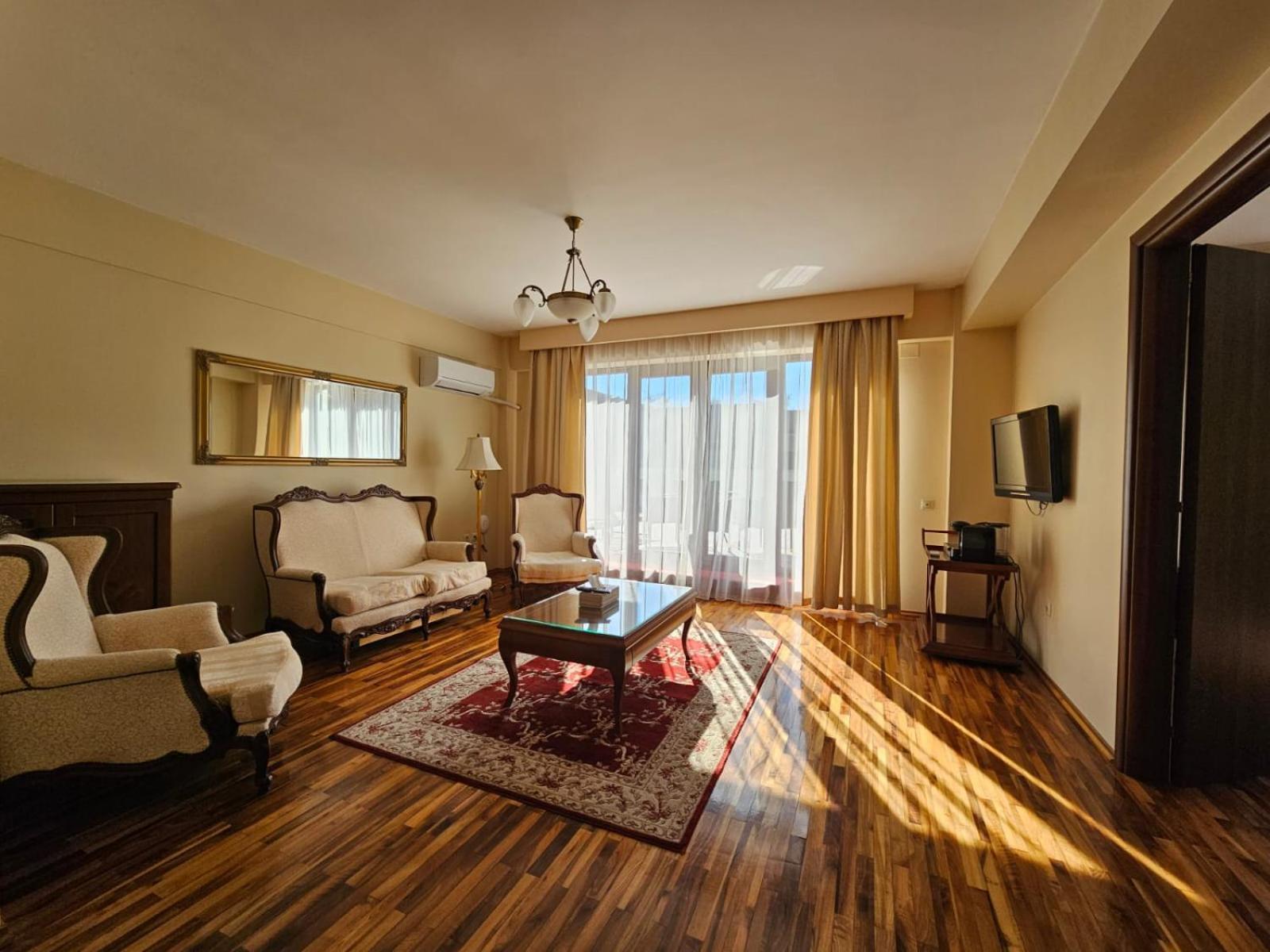 The Elite - Oradea'S Legendary Hotel Eksteriør billede