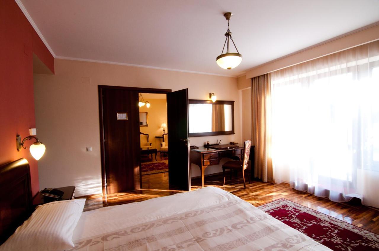 The Elite - Oradea'S Legendary Hotel Eksteriør billede