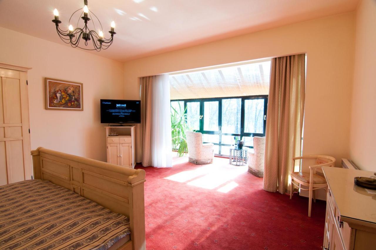 The Elite - Oradea'S Legendary Hotel Eksteriør billede